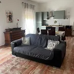 Apartment Relax Due Passi Dal Mare *
