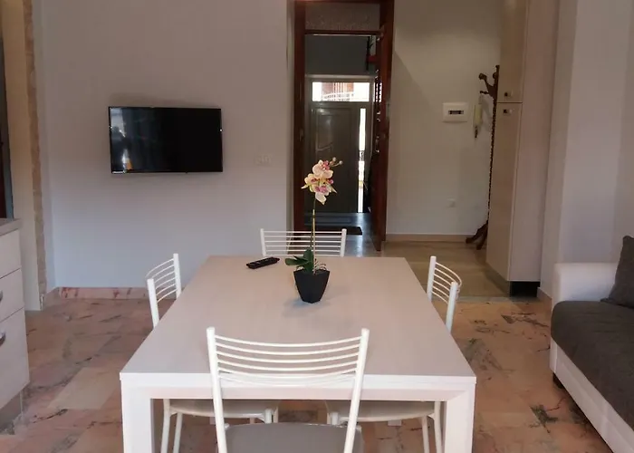 Relax Due Passi Dal Mare Spadafora