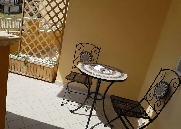 Relax Due Passi Dal Mare Apartment